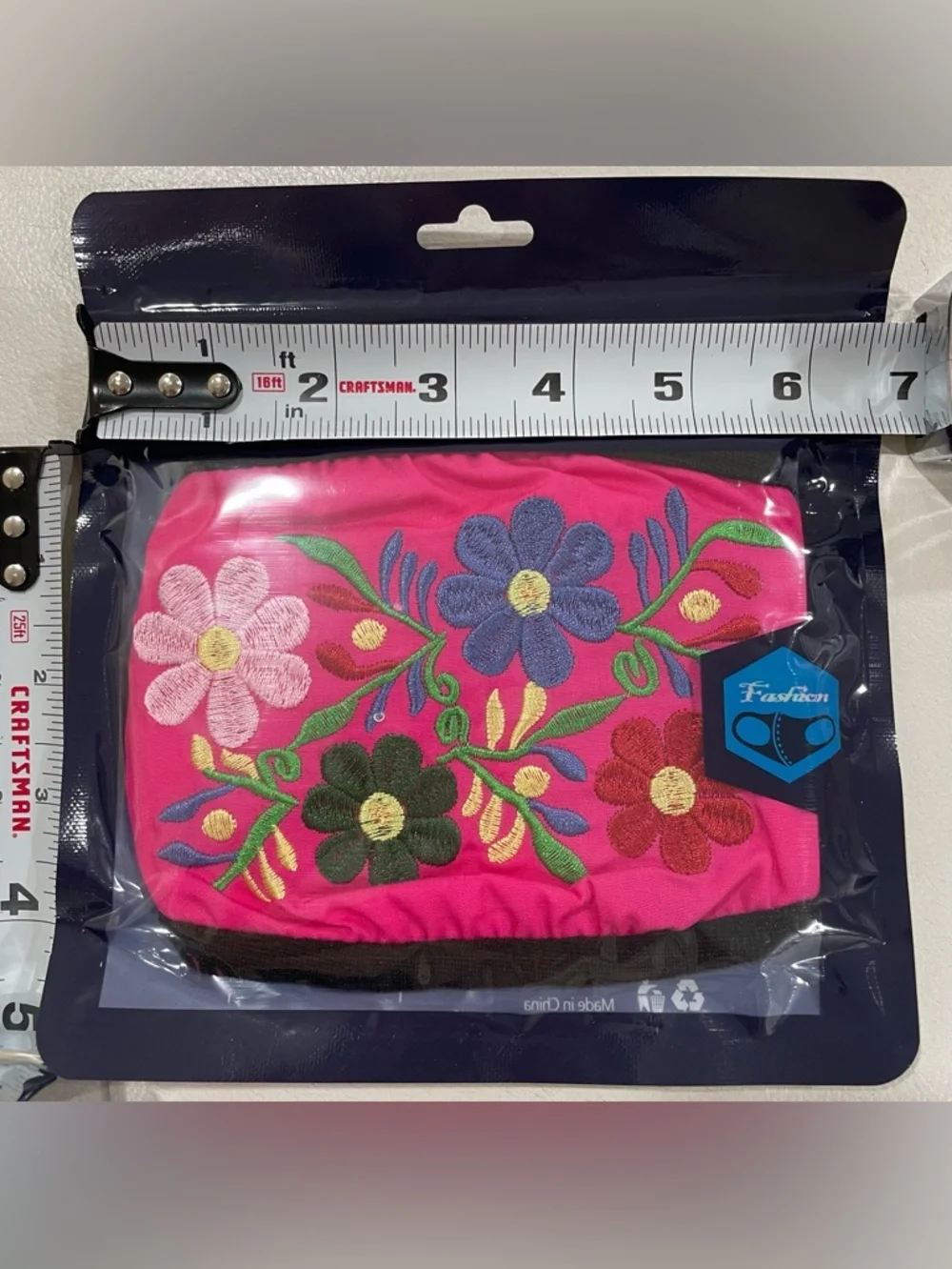 N/A vibrant pink